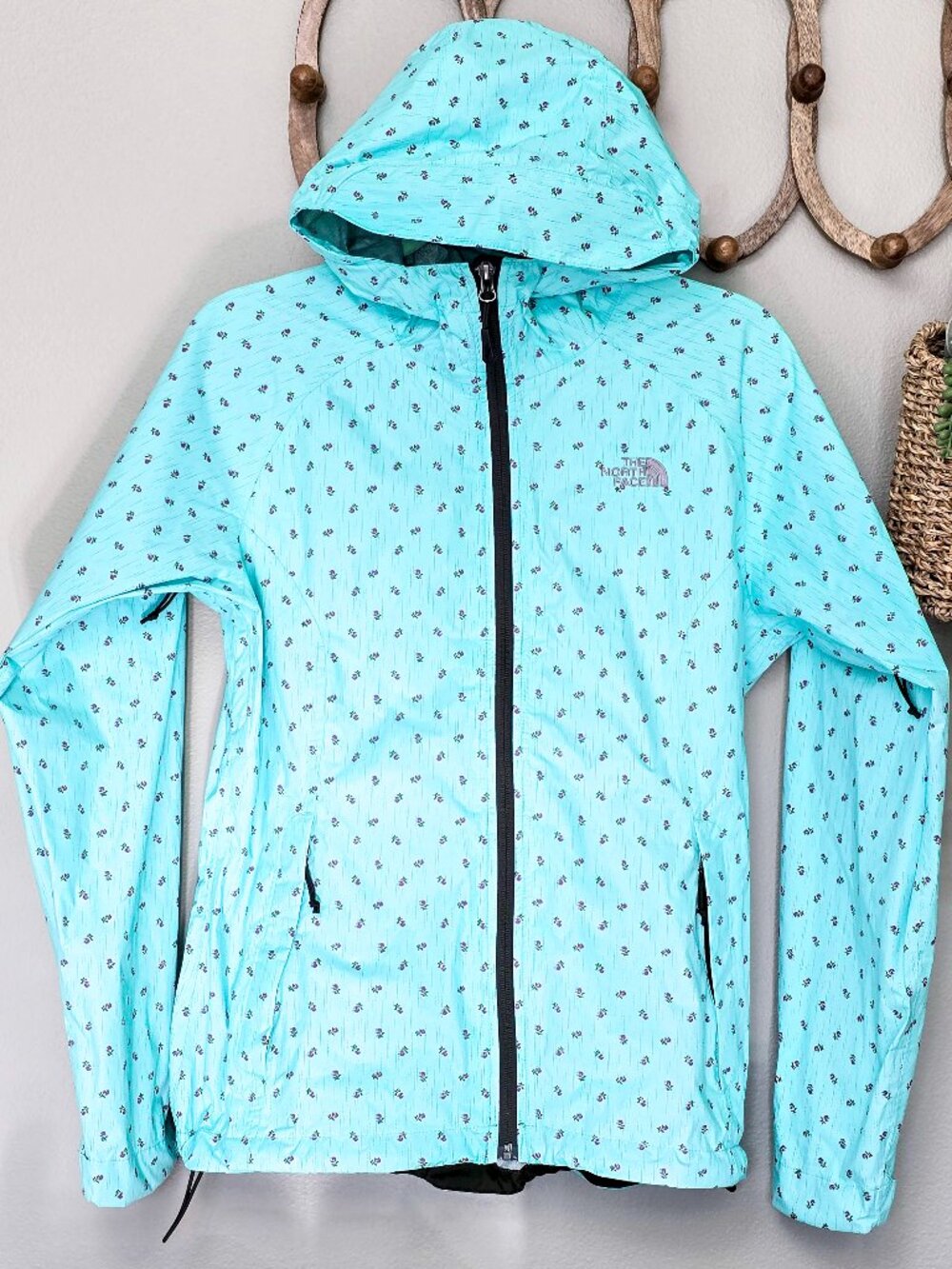 The North Face Venture HyVent Bella Print Rain Jacket Women's Small